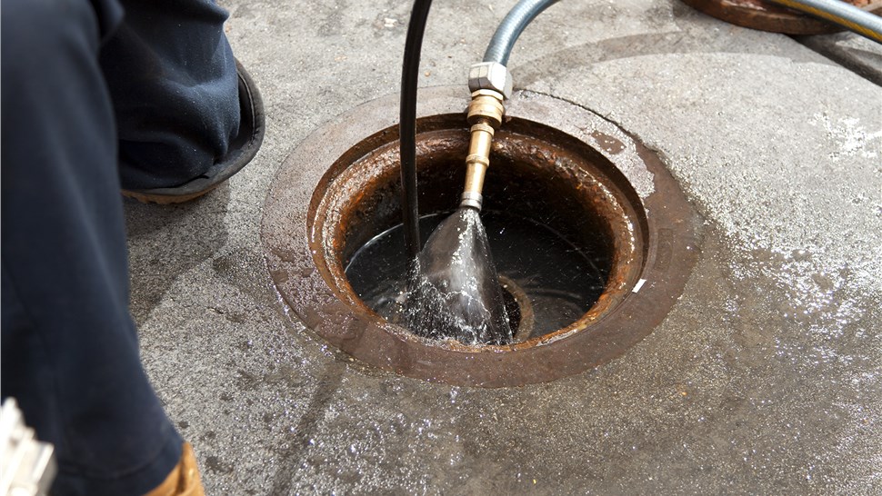 drain cleaning Salt Lake County, hydro jetting services, sewer line cleaning, unclogging drains, kitchen sink drain cleaning, sewer blockage removal, professional drain cleaning, drain cleaning near me